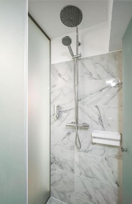 Modern Boutique Apartment Atenas Exterior foto